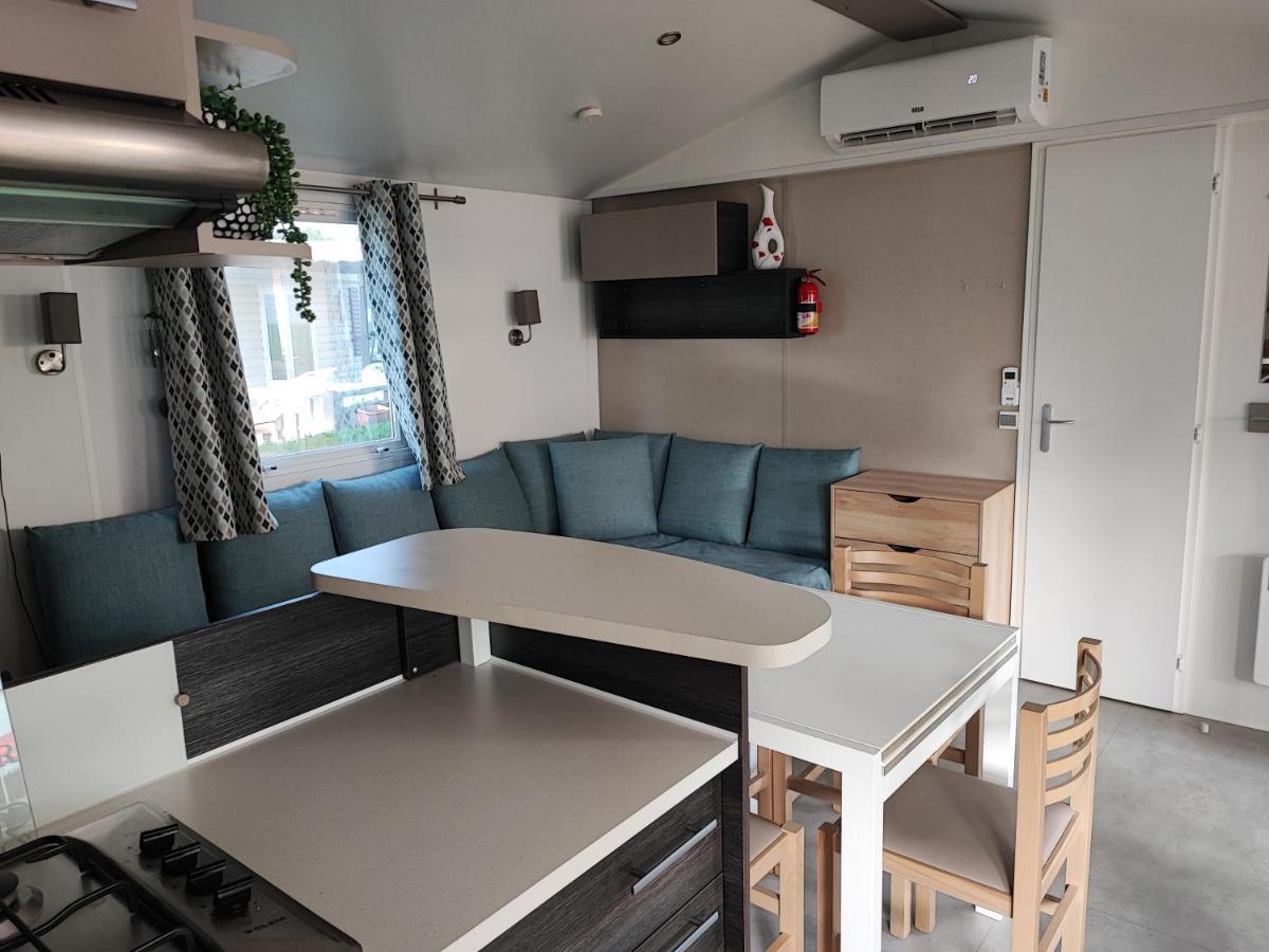 Mobilhome 741 Les Charmettes,3Ch,2Sdb,Lave Linge,Lave Vaisselle,Clim,2Wc Les Mathes Eksteriør billede
